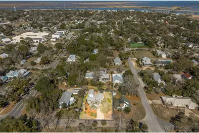 65 16th St, Apalachicola, FL 32320 - Photo 34