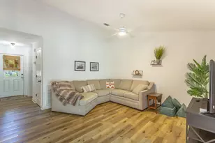 65 16th St, Apalachicola, FL 32320 - Photo 4