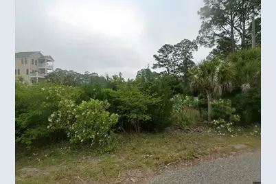 107 South Mariners Way, Carrabelle, FL 32322 - Photo 1