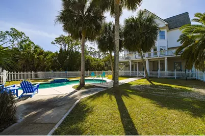 312 Land St, Saint George Island, FL 32328 - Photo 68