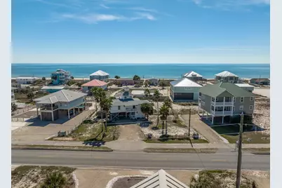 733 E Gulf Beach Dr, Saint George Island, FL 32328 - Photo 36