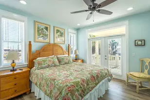 733 E Gulf Beach Dr, Saint George Island, FL 32328 - Photo 20