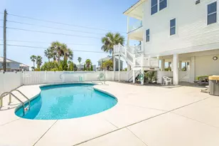 733 E Gulf Beach Dr, Saint George Island, FL 32328 - Photo 2