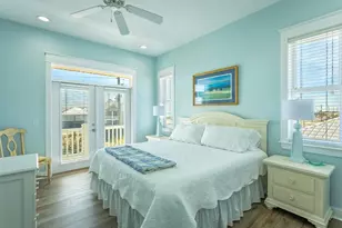 733 E Gulf Beach Dr, Saint George Island, FL 32328 - Photo 10