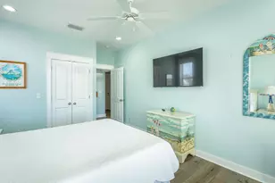 733 E Gulf Beach Dr, Saint George Island, FL 32328 - Photo 26