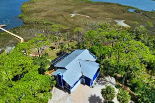 1735 Lark Ln, Saint George Island, FL 32328 - Photo 8