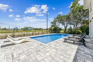 617 W Gulf Beach Dr, Saint George Island, FL 32328 - Photo 28