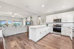 617 W Gulf Beach Dr, Saint George Island, FL 32328 - Photo 34