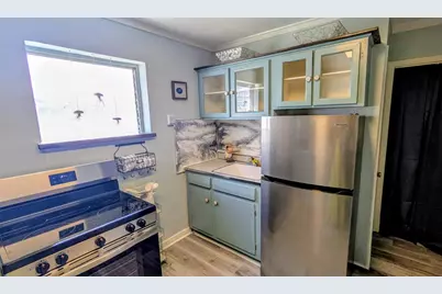 10 Pine St #10 West, Lanark Village, FL 32322 - Photo 18