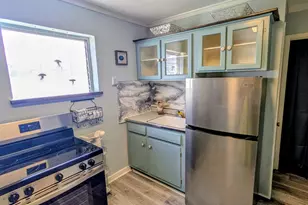 10 Pine St, Lanark Village, FL 32322 - Photo 18