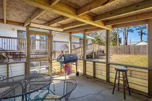 10 6th St, Eastpoint, FL 32328 - Photo 66