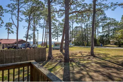 10 6th St, Eastpoint, FL 32328 - Photo 52