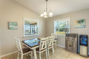 10 6th St, Eastpoint, FL 32328 - Photo 36