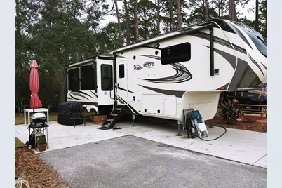 130 Haven Ct, Carrabelle, FL 32322 - Photo 2