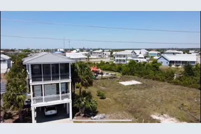 121 15th St, Mexico Beach, FL 32456 - Photo 24