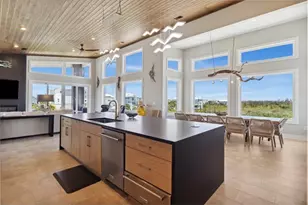 563 Secluded Dunes Dr, Port Saint Joe, FL 32456 - Photo 14