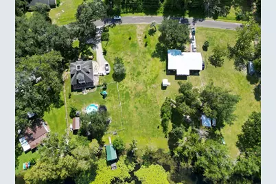396 W Lakeview Dr, Wewahitchka, FL 32465 - Photo 8