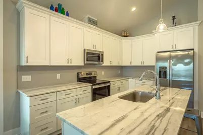 149 Las Brisas Dr, Eastpoint, FL 32328 - Photo 14