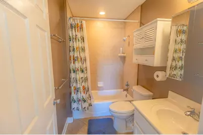 652 Longwood Ct, Eastpoint, FL 32328 - Photo 10