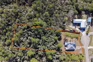 652 Longwood Ct, Eastpoint, FL 32328 - Photo 2