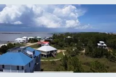 308 Quinn St, Saint George Island, FL 32328 - Photo 14