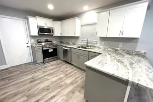 443 Boatwright St, Eastpoint, FL 32328 - Photo 10