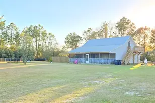 306 Huckeba Dr, Apalachicola, FL 32320 - Photo 1