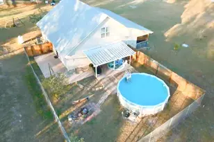 306 Huckeba Dr, Apalachicola, FL 32320 - Photo 8