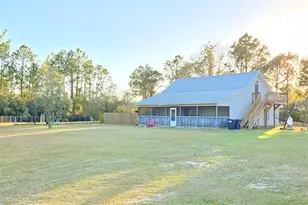 306 Huckeba Dr, Apalachicola, FL 32320 - Photo 2
