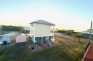 501 W Gulf Beach Dr, Saint George Island, FL 32328 - Photo 26