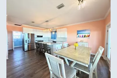 501 W Gulf Beach Dr, Saint George Island, FL 32328 - Photo 6