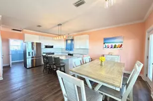 501 W Gulf Beach Dr, Saint George Island, FL 32328 - Photo 6