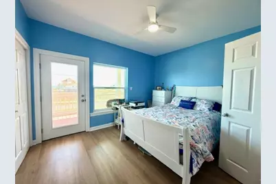 501 W Gulf Beach Dr, Saint George Island, FL 32328 - Photo 12