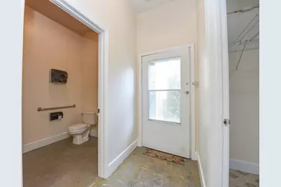 51 Market St #A, Apalachicola, FL 32320 - Photo 10