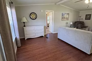 203 Old Ferry Dock Rd, Eastpoint, FL 32328 - Photo 32