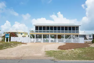 749 W Gorrie Dr, Saint George Island, FL 32328 - Photo 2