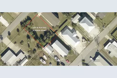 204 5th St, Mexico Beach, FL 32456 - Photo 2