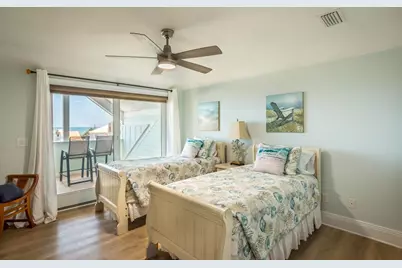 809 E Gulf Beach Dr, Saint George Island, FL 32328 - Photo 32