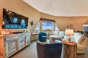 1048 W Gorrie Dr, Saint George Island, FL 32328 - Photo 4