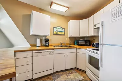 1048 W Gorrie Dr, Saint George Island, FL 32328 - Photo 10