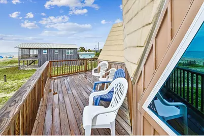 1048 W Gorrie Dr, Saint George Island, FL 32328 - Photo 34