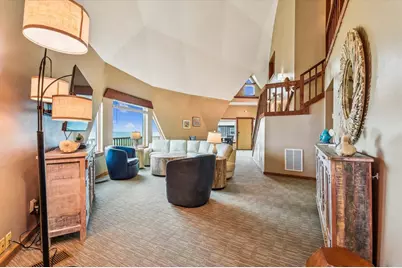 1048 W Gorrie Dr, Saint George Island, FL 32328 - Photo 2