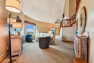 1048 W Gorrie Dr, Saint George Island, FL 32328 - Photo 2