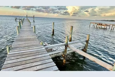 415 N Sawyer St, Saint George Island, FL 32328 - Photo 28