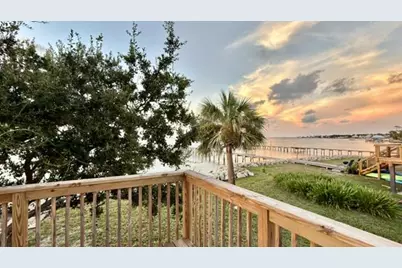 415 N Sawyer St, Saint George Island, FL 32328 - Photo 26