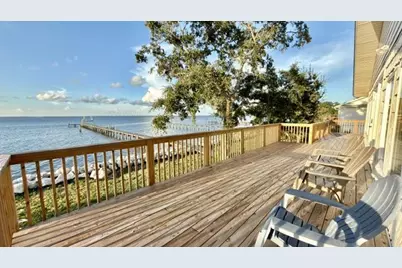 415 N Sawyer St, Saint George Island, FL 32328 - Photo 18