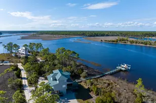 588 River Rd, Carrabelle, FL 32322 - Photo 14