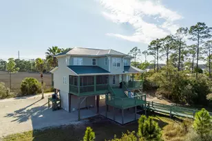 588 River Rd, Carrabelle, FL 32322 - Photo 6