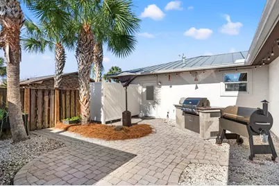 408 7th St, Mexico Beach, FL 32456 - Photo 28