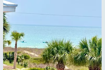 1040 E Gulf Beach Dr, Saint George Island, FL 32328 - Photo 28